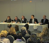 GRAN ÉXITO DE PARTICIPACIÓN EN LA MESA-DEBATE ORGANIZADA POR EL COLEGIO SOBRE LA TASA JUDICIAL