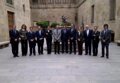 EL PRESIDENTE MAS RECIBE LOS MIEMBROS DE JUNTA DE GOBIERNO DEL COLEGIO