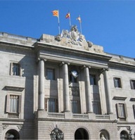 EL COL·LEGI SIGNA UN CONVENI AMB L´AJUNTAMENT DE BARCELONA PER AJUDAR LES PERSONES EN SITUACIÓ DE VULNERABILITAT EN UNA DILIGÈNCIA DE LLANÇAMENT
