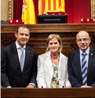 ELS PROCURADORS VISITEN EL PARLAMENT DE CATALUNYA I FAN UNA RUTA PEL GÒTIC